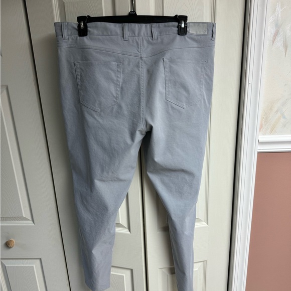 Peter Millar 5 pocket pants - Picture 3 of 3